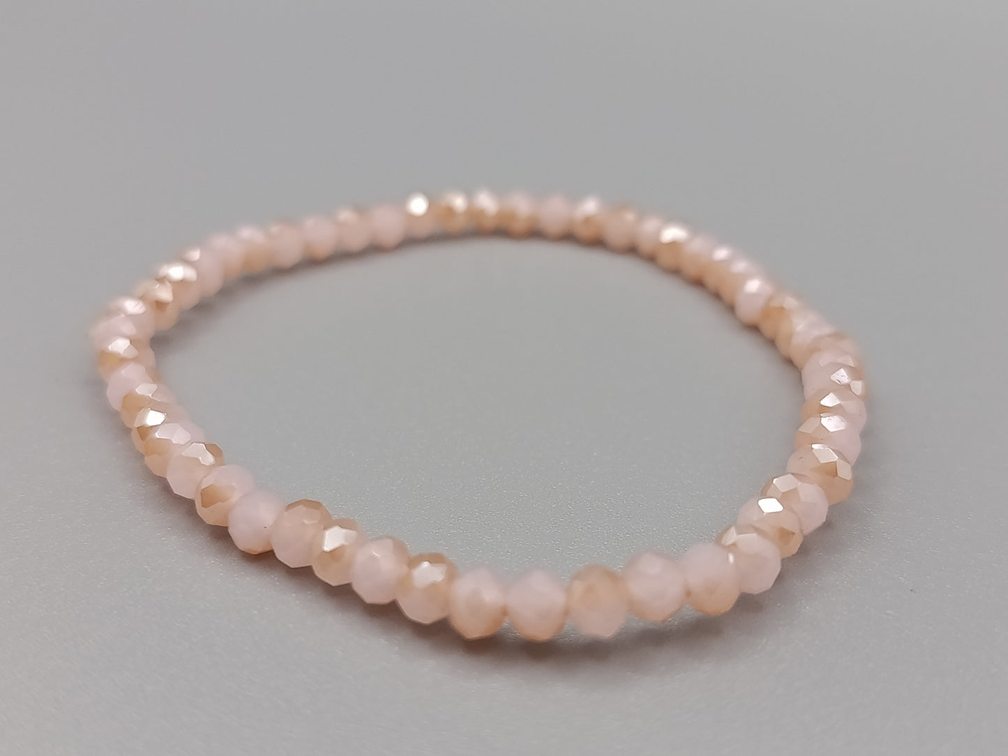Damen Armband in Rosé Elastisches Perlenarmband