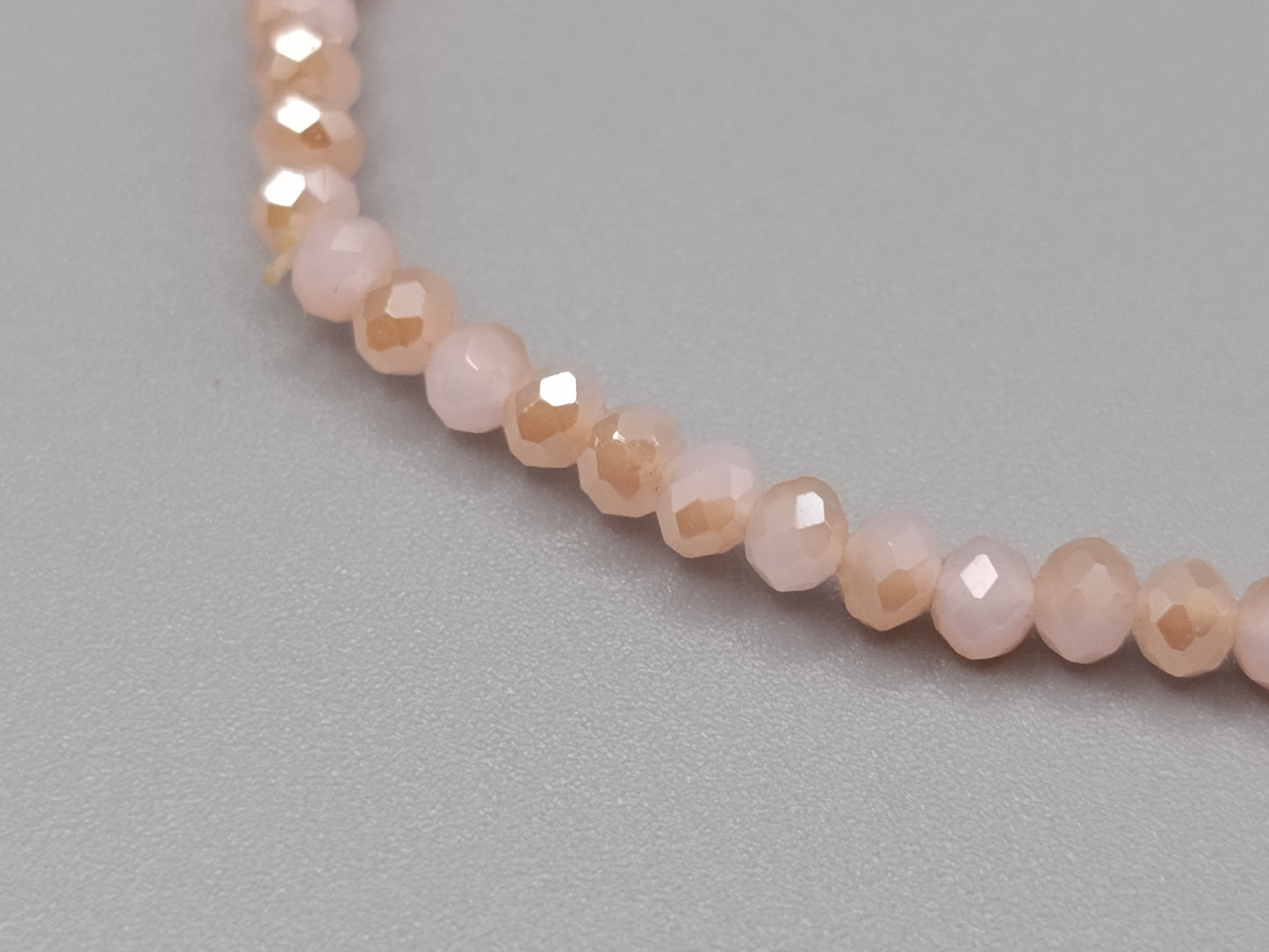 Damen Armband in Rosé Elastisches Perlenarmband