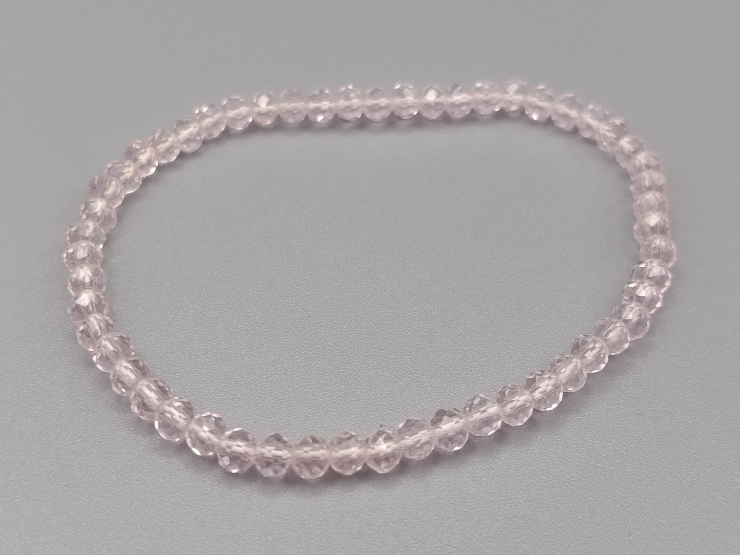 Elegantes Damen Armband in Hellrosa Elastisch