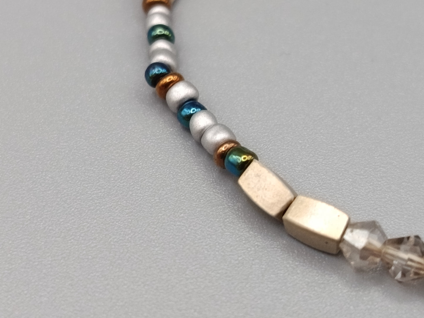 Buntes Damen Armband mit Stein- und Glasperlen