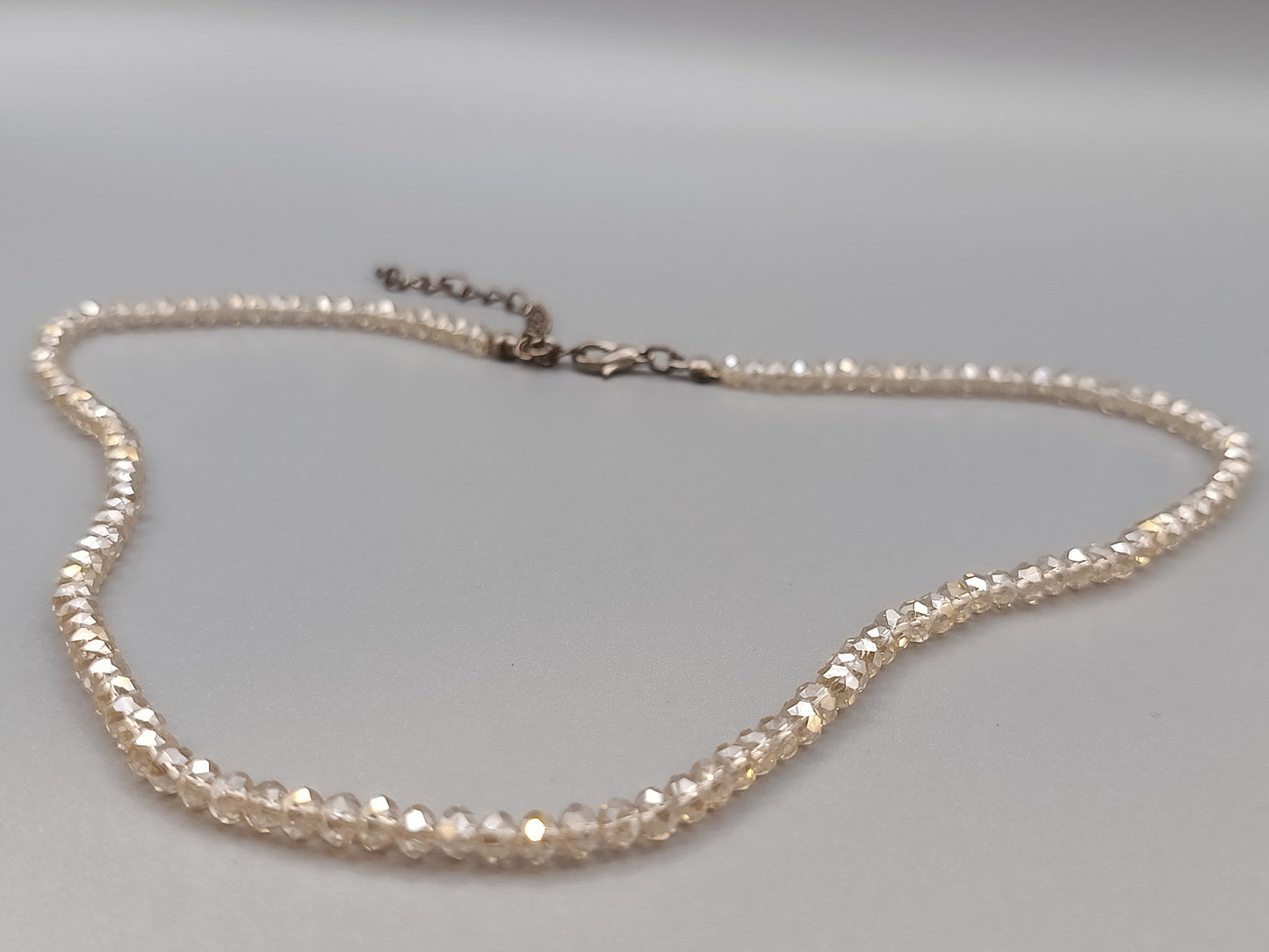 Elegante Damen  Funkelnde Kristallperlen Halskette