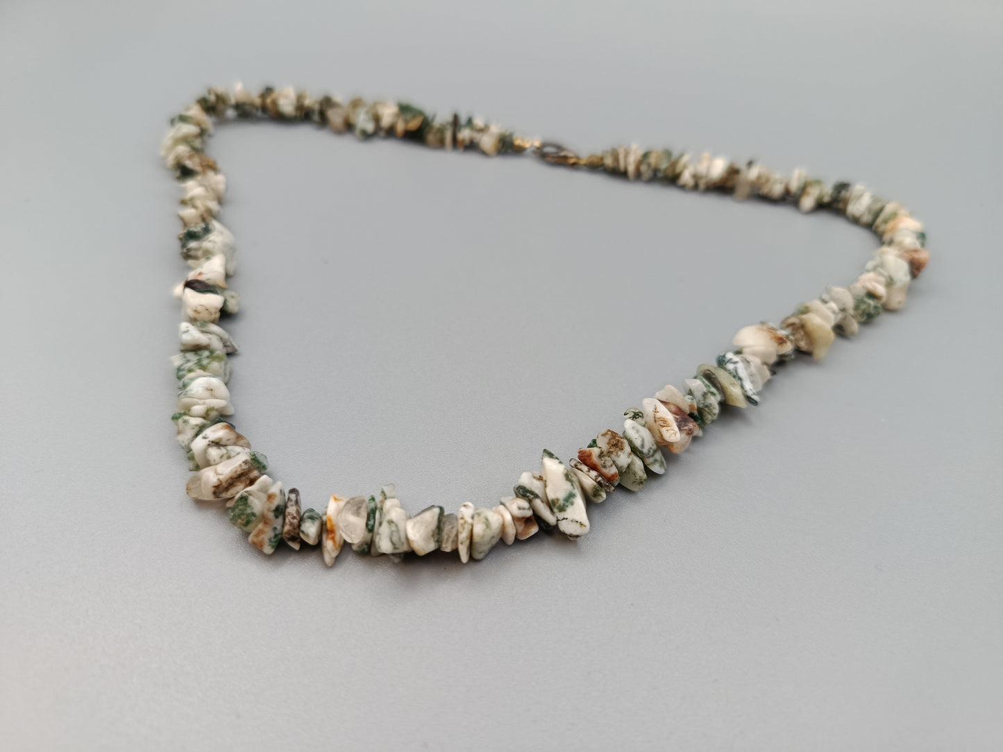 Stilvolle Moosachat Splitter Kette Naturstein Halskette