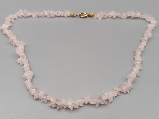 Stilvolle Rosenquarz Naturstein Damen Kette in Rosé