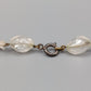 Elegante Perlenkette in Weiß und Vintage Design