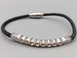 Elegantes Leder Armband in Schwarz Stilvoller Armrei