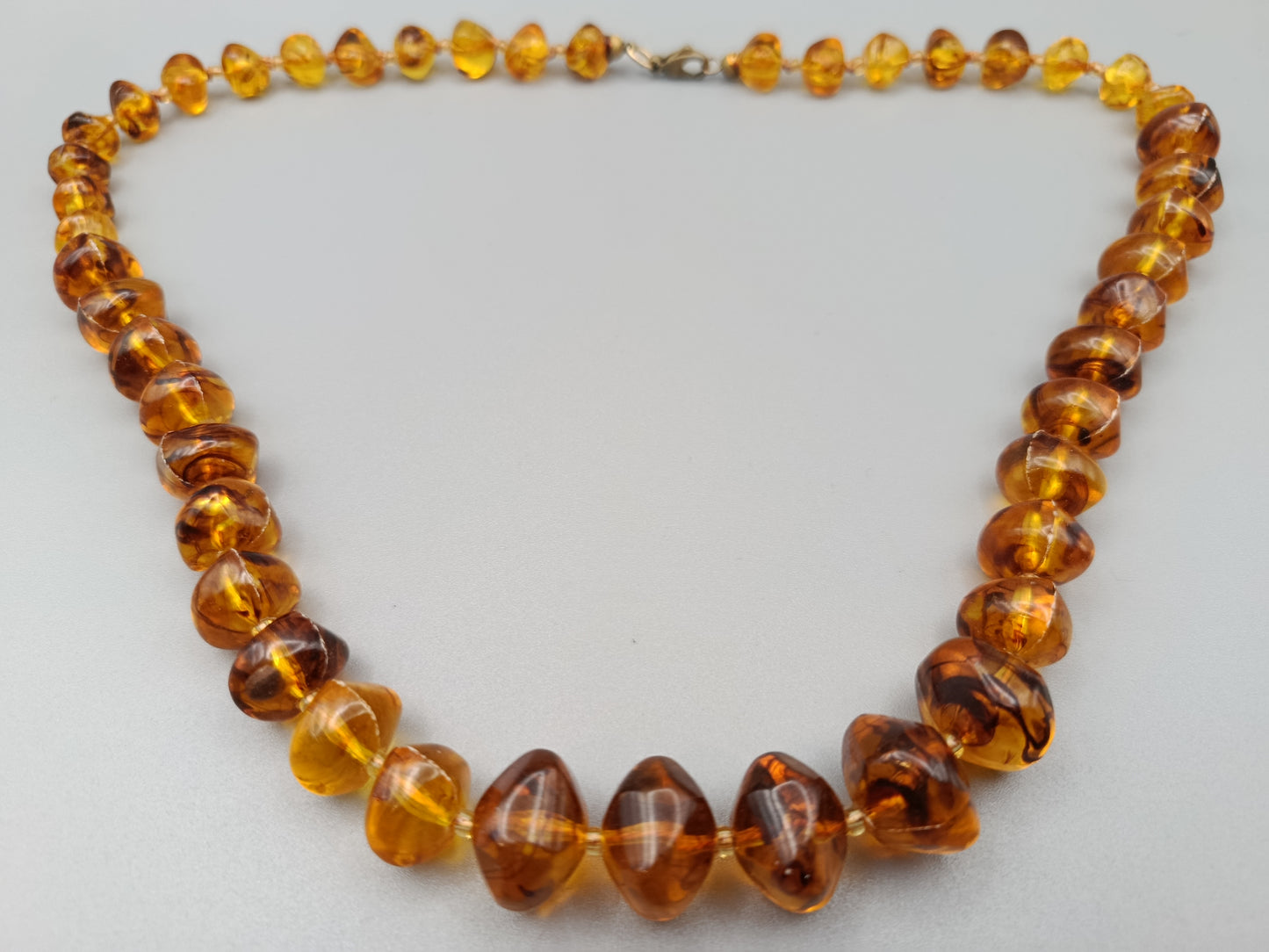 Edle Vintage Bernstein Kette Honigfarbene Barock-Perlen