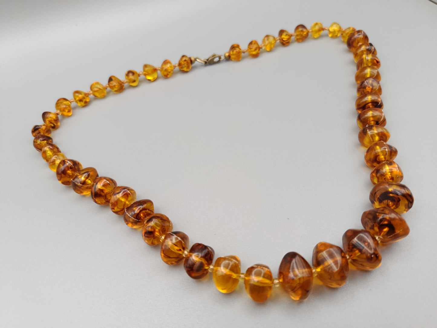 Edle Vintage Bernstein Kette Honigfarbene Barock-Perlen