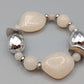 Stilvolles Damen Armband mit hellen Natursteinen