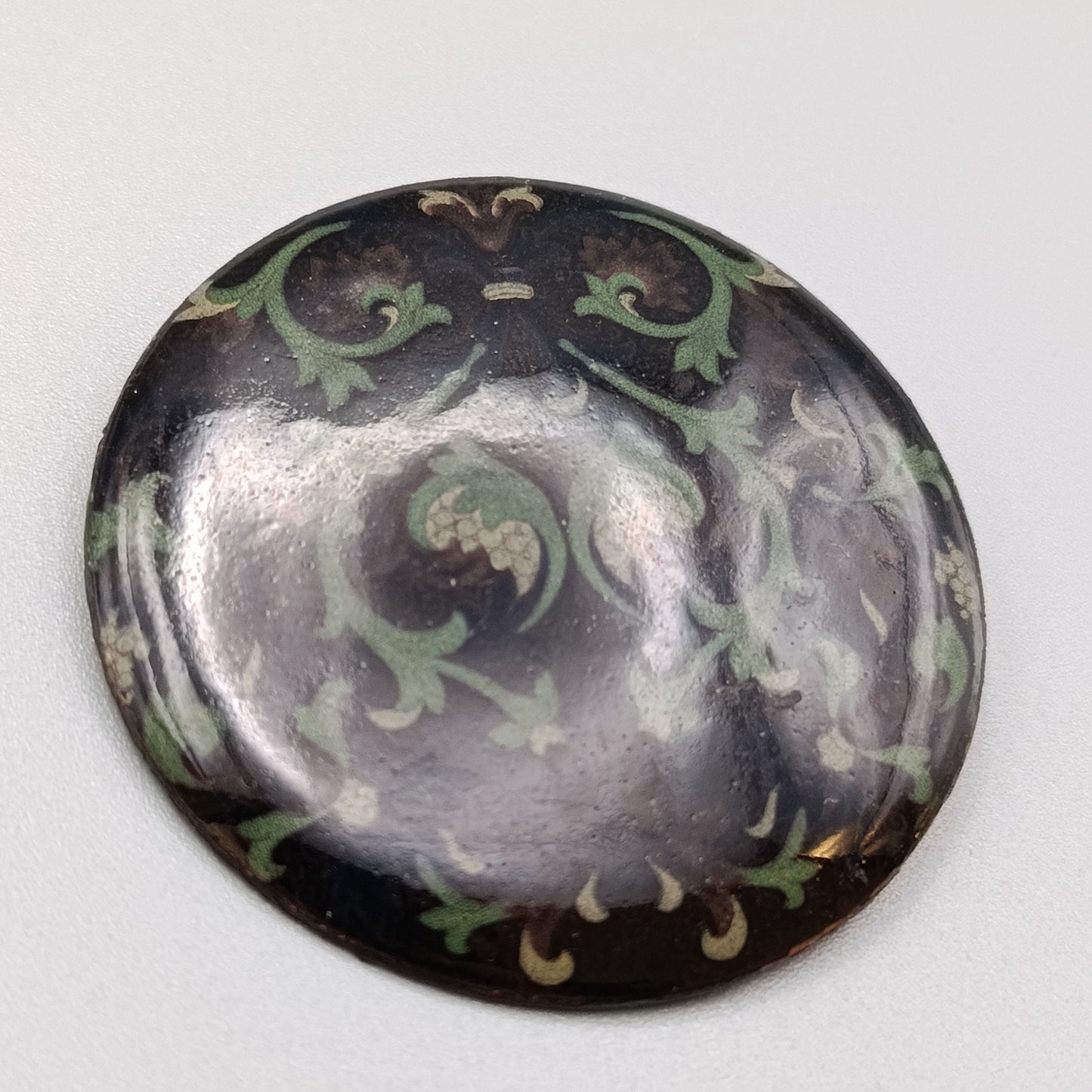 Künstlerische Emaille Brosche Rundes Vintage Design