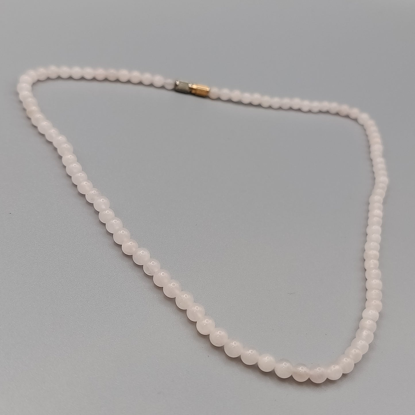 Zarte Rosenquarz Kette Klassische Perlenkette in zartem Rosa