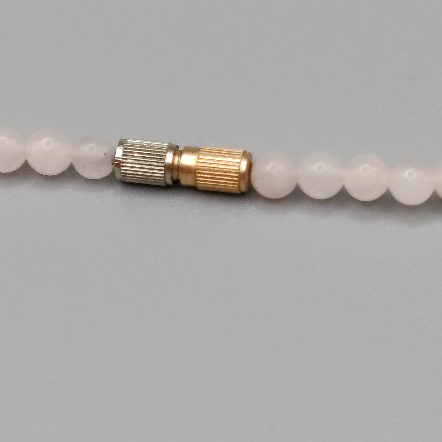 Zarte Rosenquarz Kette Klassische Perlenkette in zartem Rosa