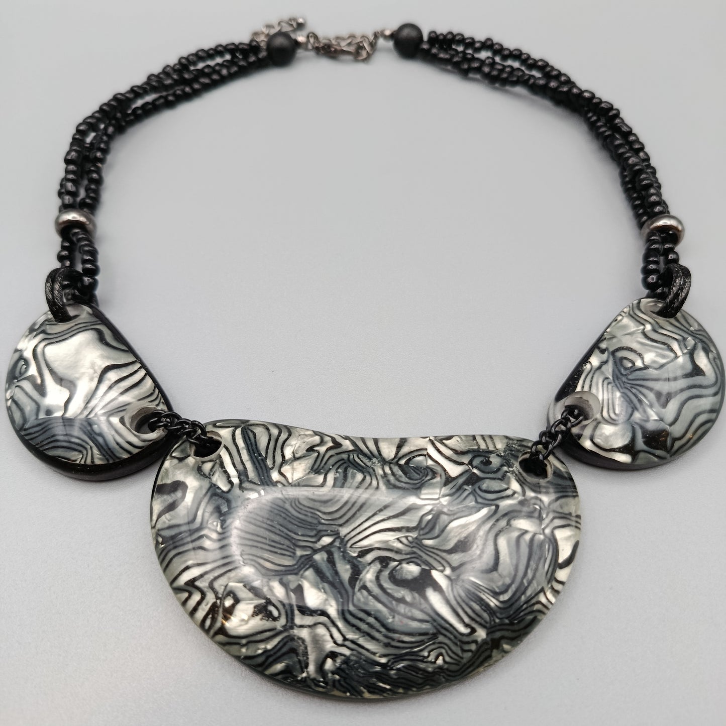 Statement Modische Damen Halskette mit Perlmutt Optik