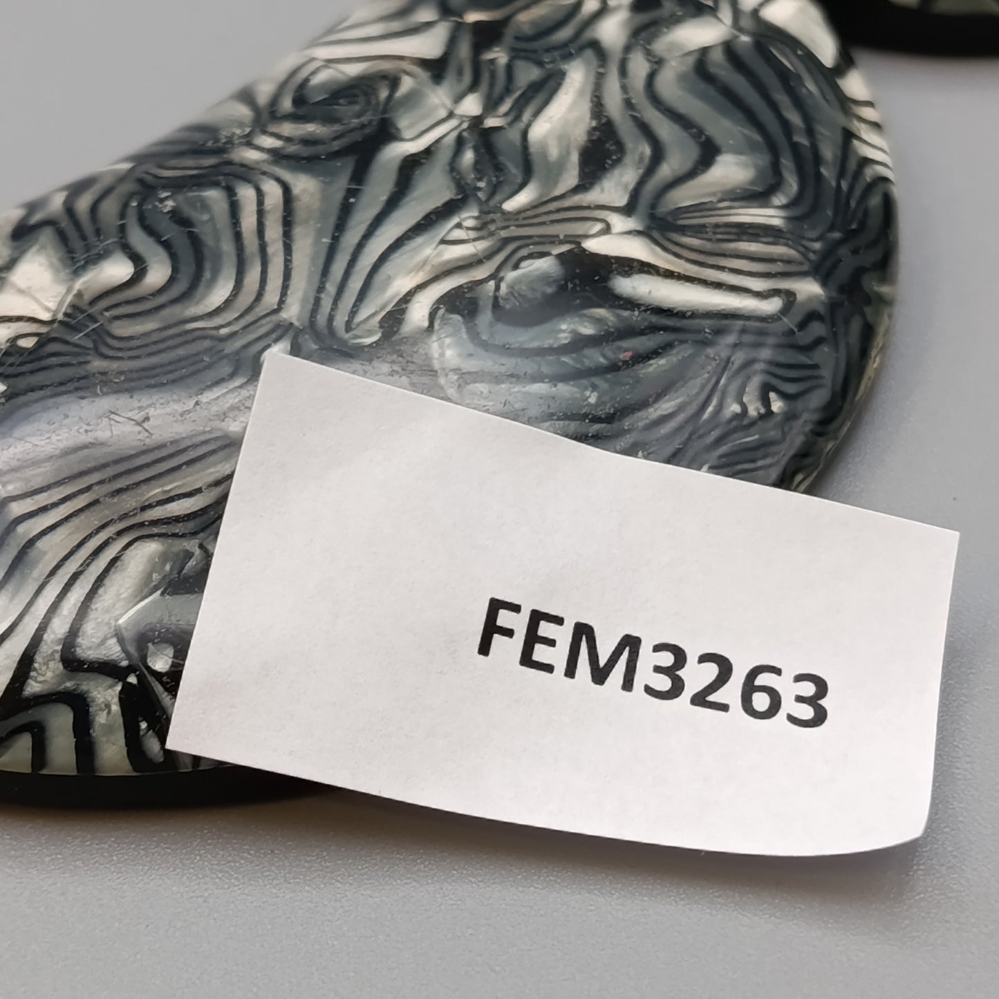 Statement Modische Damen Halskette mit Perlmutt Optik