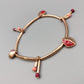 Damen Arm Band in Goldoptik Elastischer Reifen mit Charms