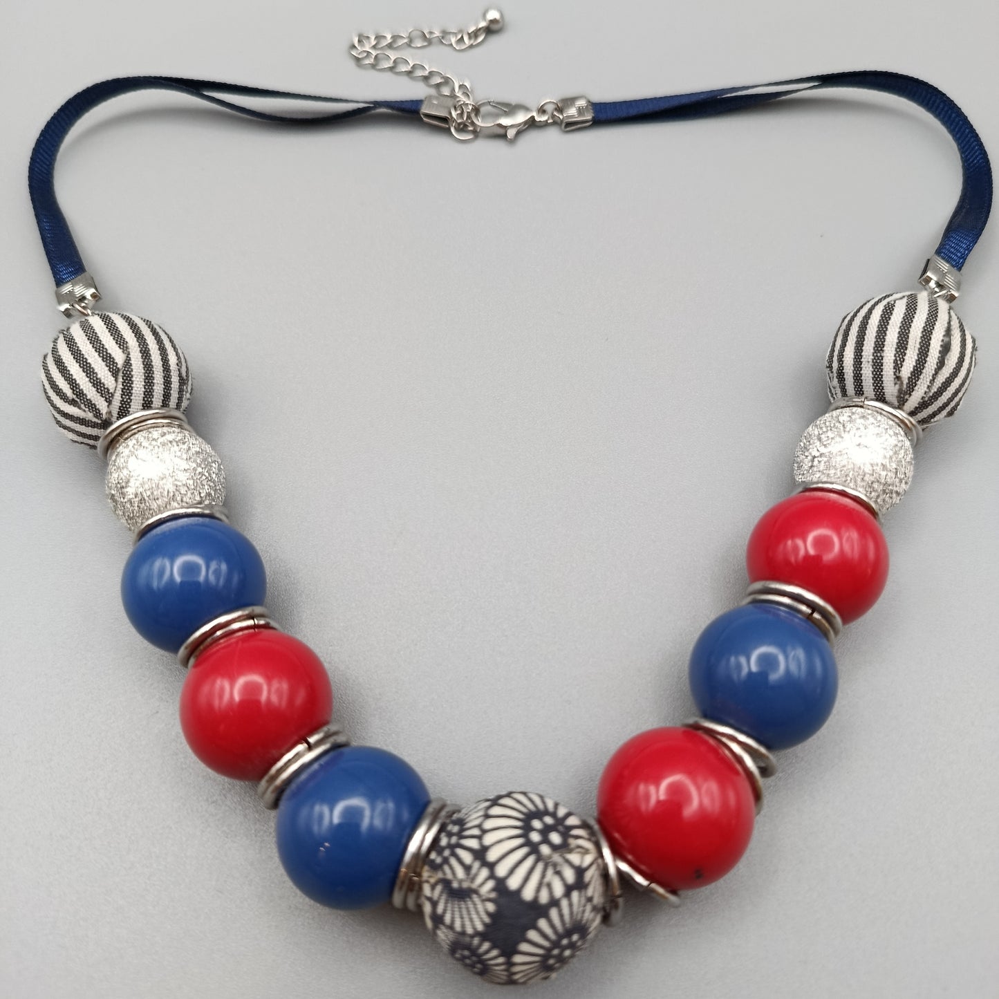 Modische Statement Kette Farbenfrohe Perlen Kette