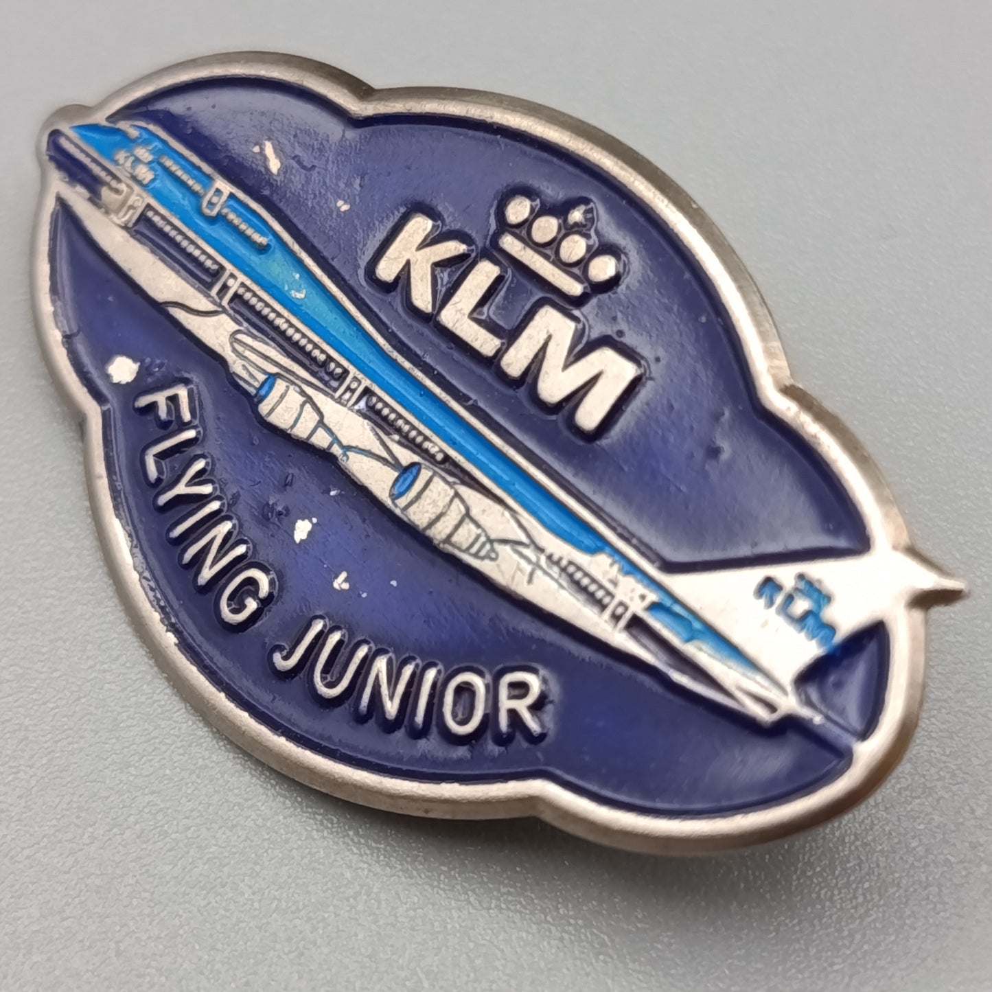 Vintage KLM Flying Junior Anstecknadel Blaues Flugzeug