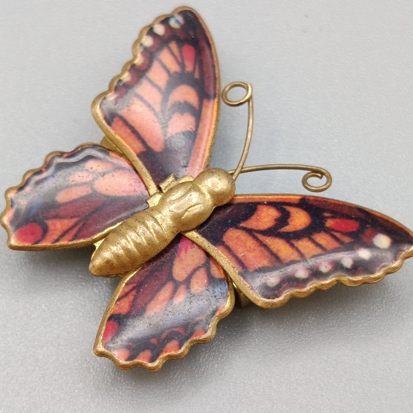 Charmante Vintage Schmetterling Brosche Emailliertes Kunst Design