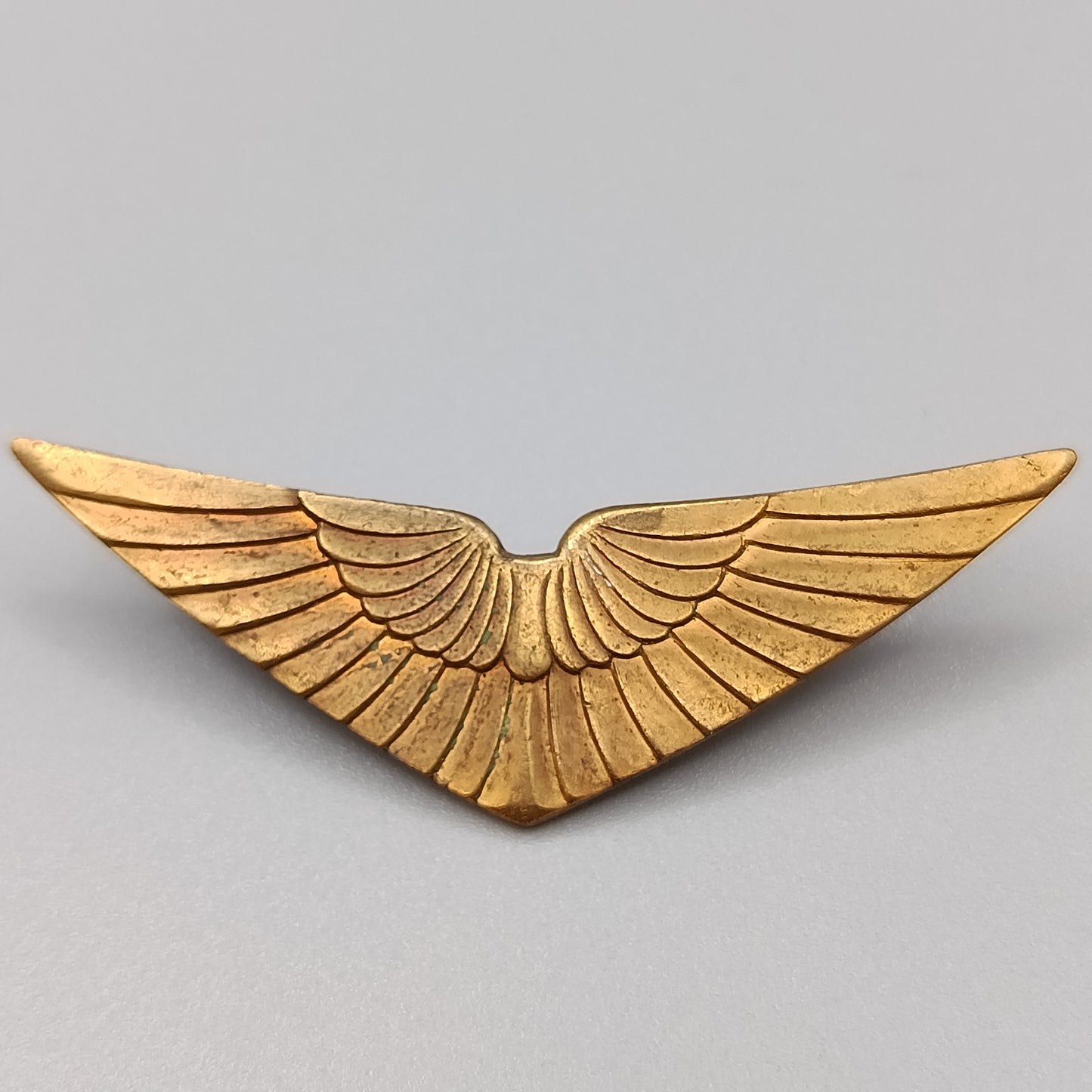 Klassische Pilotenflügel Goldfarbene Vintage  Brosche