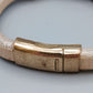 Stilvolles Damen Armband in Gold-Optik mit braunem Stein