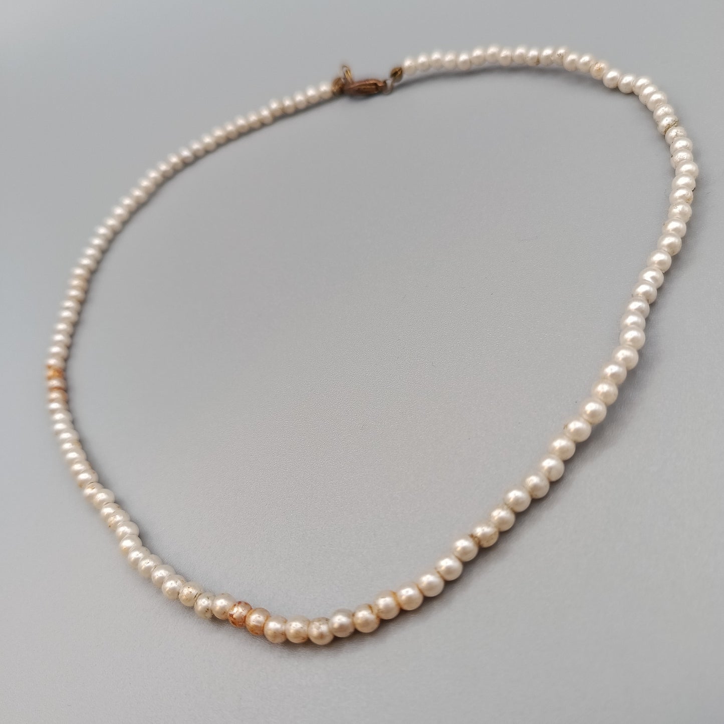 Klassische Perlen Kette in Creme – Vintage Halsschmuck