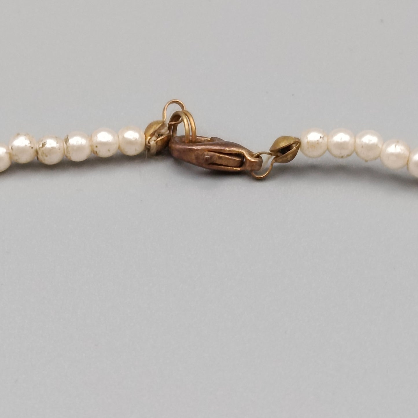 Klassische Perlen Kette in Creme – Vintage Halsschmuck
