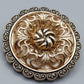 Filigraner Vintage Schalclip – Elegantes Ornament-Design