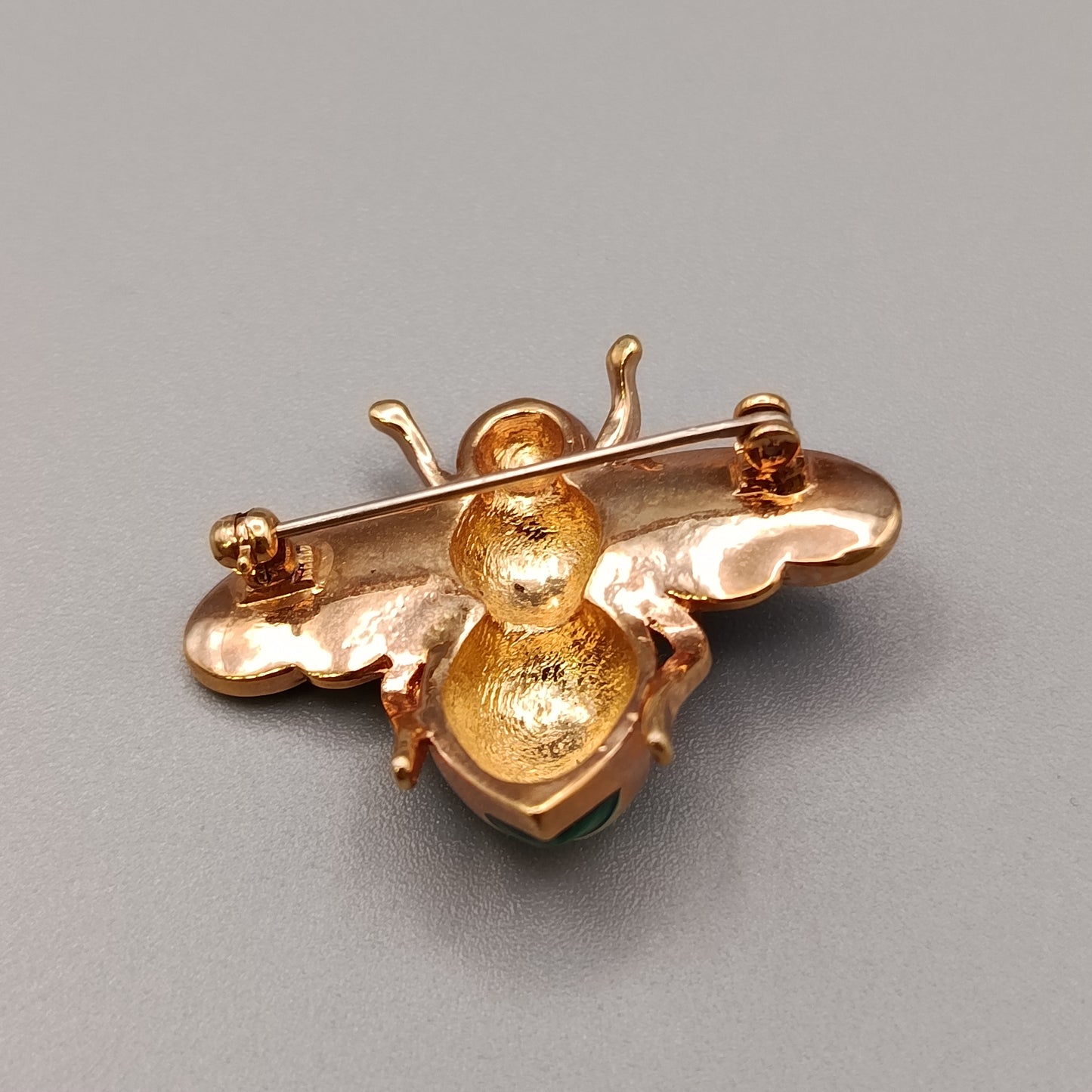 Farbenfrohe Biene Brosche mit Emaille Goldfarbene Vintage