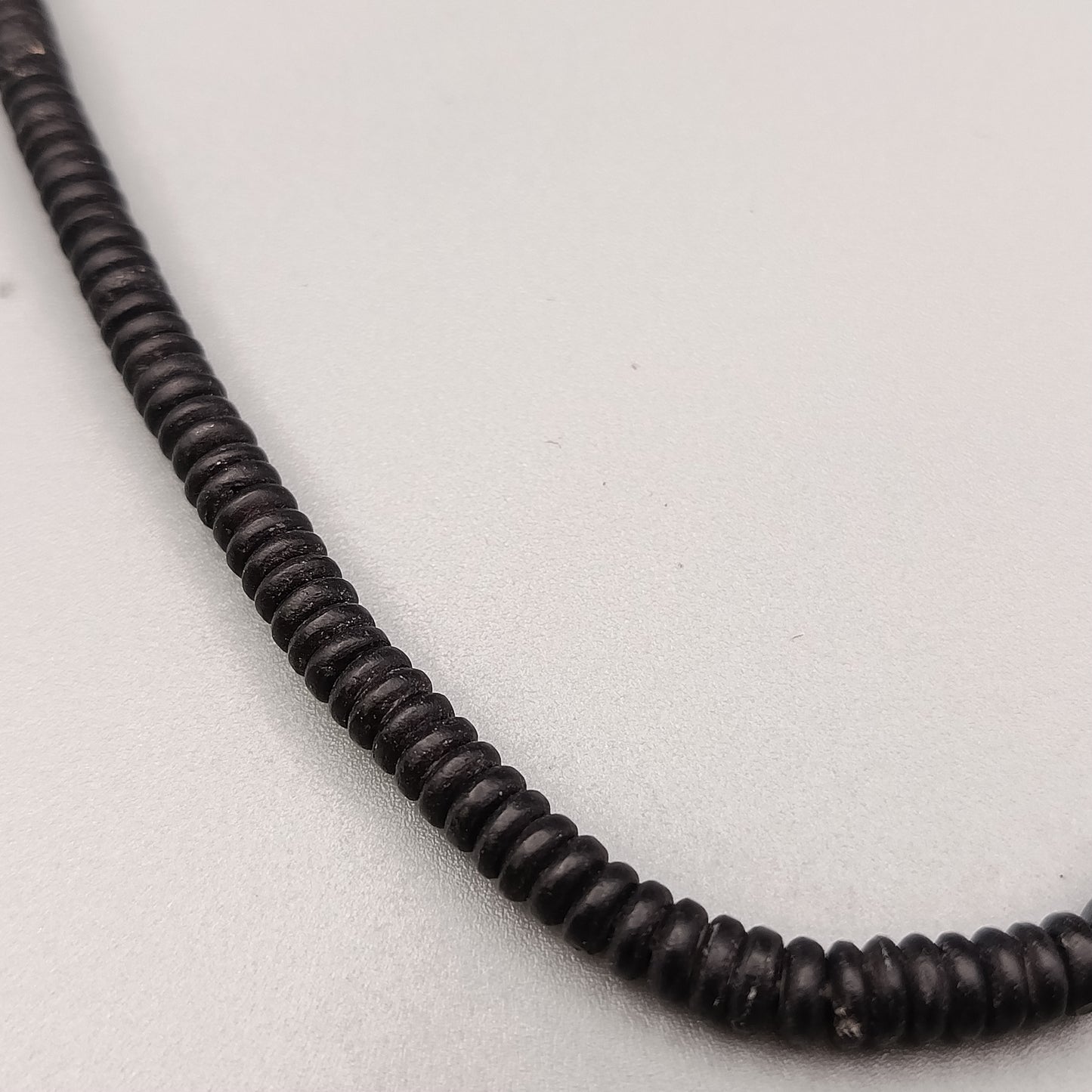 Klassische Schwarze Perlenkette  Eleganter Perlen-Look