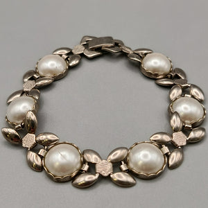 Elegantes Damen Armband Silberfarben mit Kunstperlen