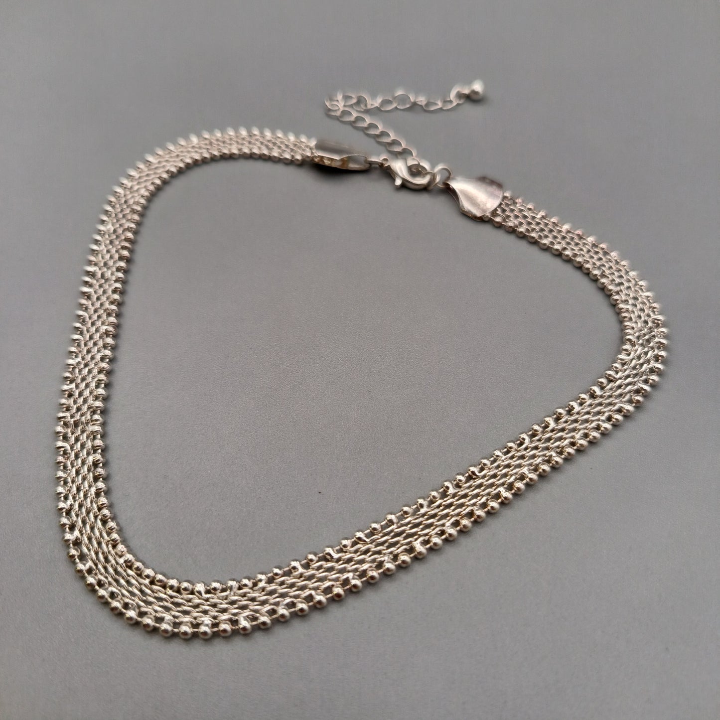 Elegante Damen Kette Versilbert – Breit Verflochtenes Design