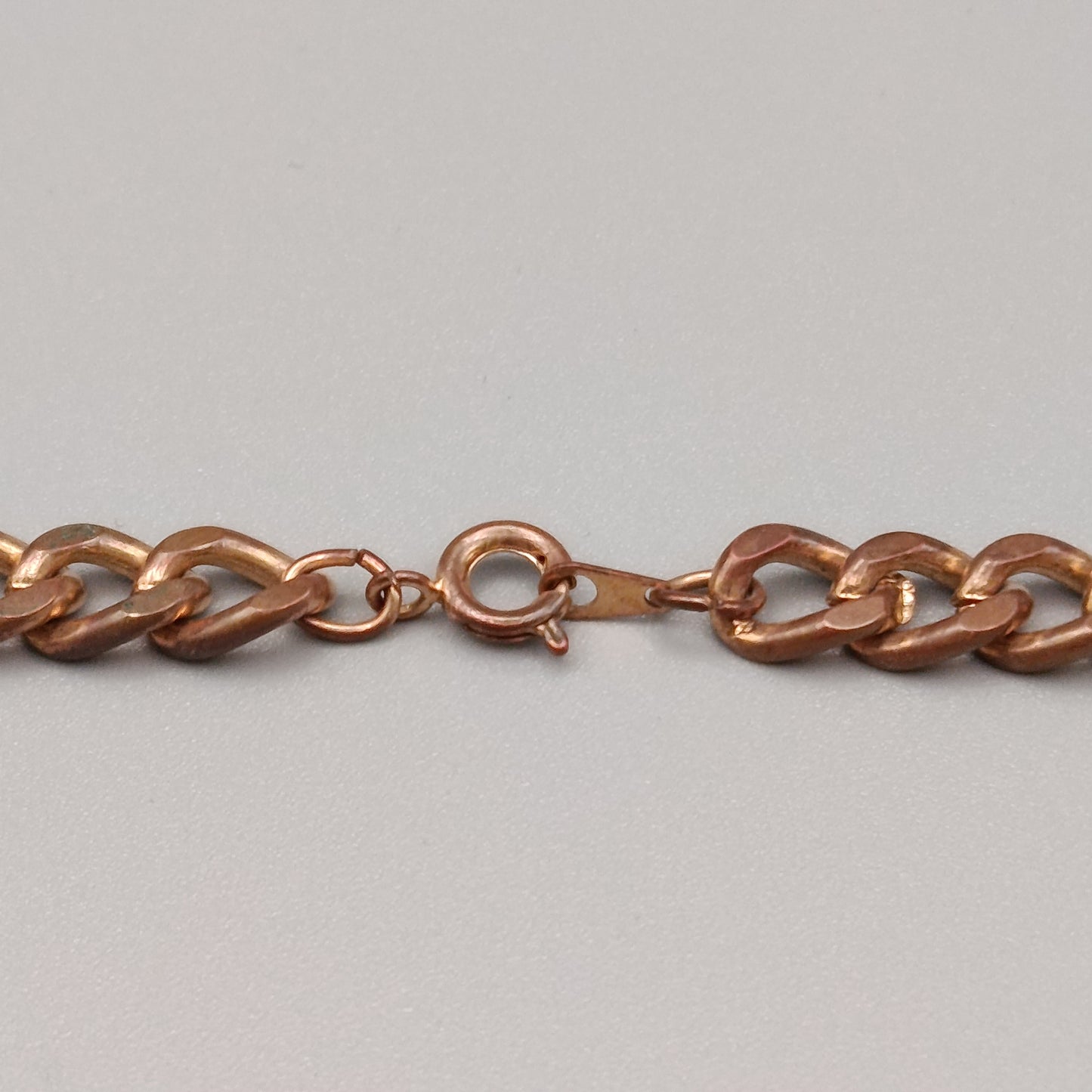 Klassische Panzerkette in Roségold-Optik – Zeitlos