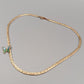 Elegante goldfarbene HalsKette mit Schmetterling – Vintage Stil