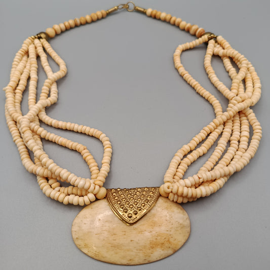 Mehrreihige Vintage Hals Kette mit großem Anhänger – Ethno Stil