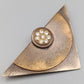 Geometrische Vintage Brosche Dreieckiges Design mit Strass