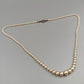 Schöne Perlen Kette – Elegant mit goldenen Akzenten