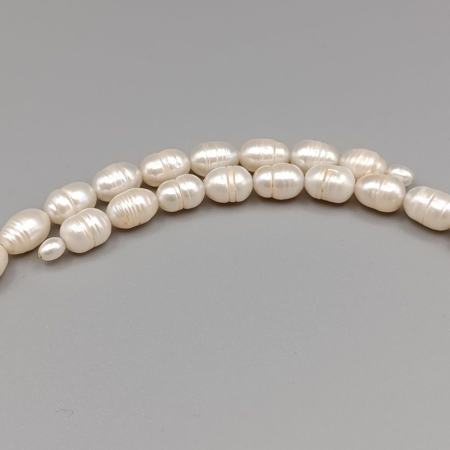 Wunderschöne Perlenkette Perlenschmuck mit verstellbarem Design
