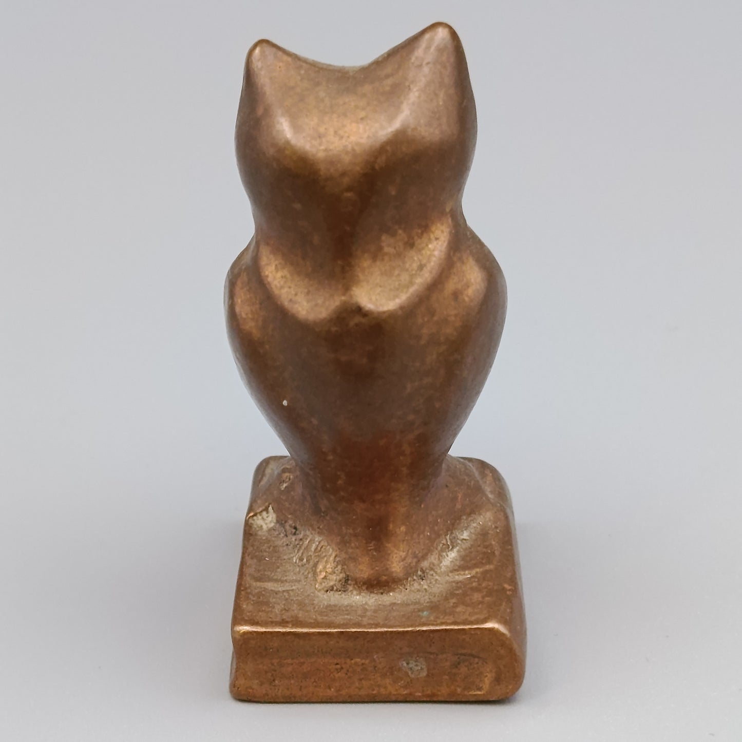 Dekorative Eule Skulptur – Antikes Design aus Metall