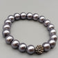 Elegantes Perlenarmband – Stilvolles Design in Grau