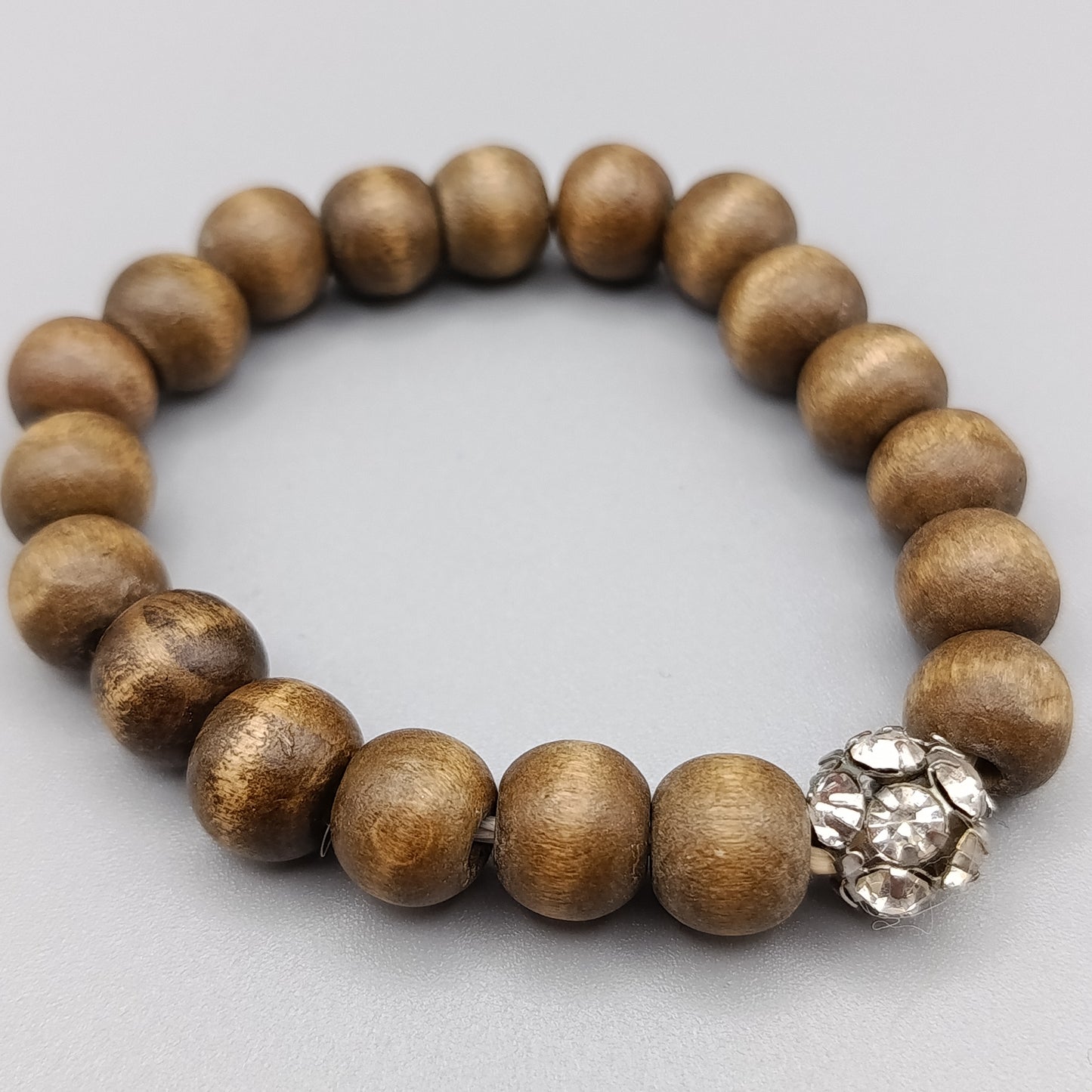 Elegantes Holzperlenarmband – Natürliches Design