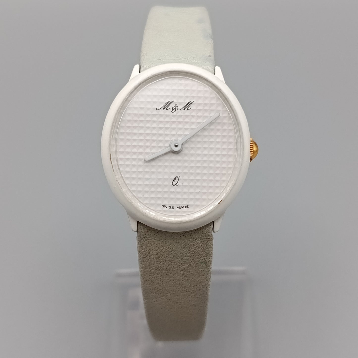 Elegante  Damen Uhr – Minimalistisches Design in Weiß