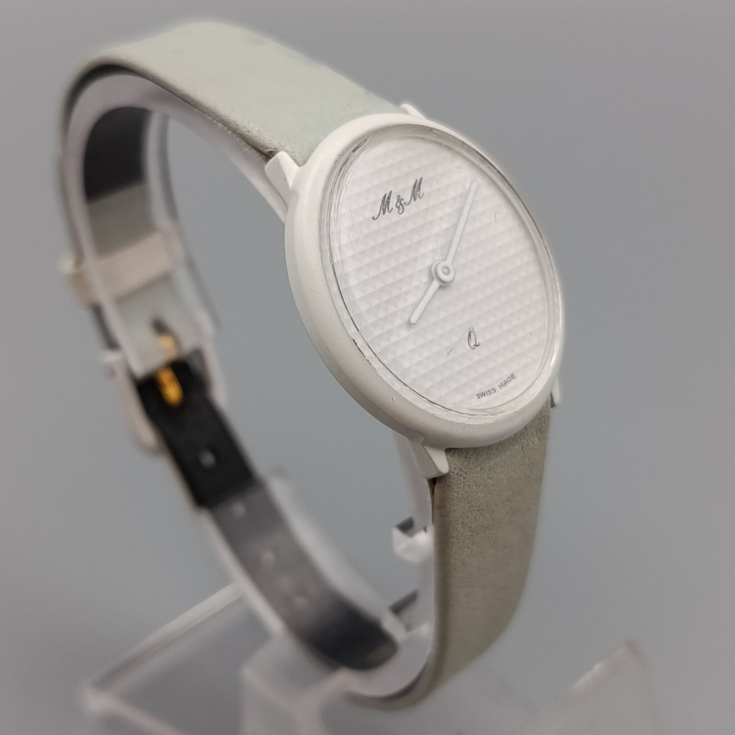 Elegante  Damen Uhr – Minimalistisches Design in Weiß