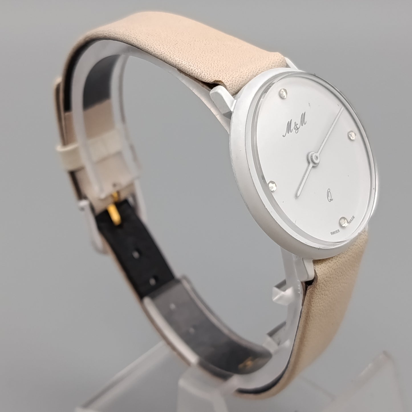 Elegante Damen Uhr – Minimalistisches Design in Weiß