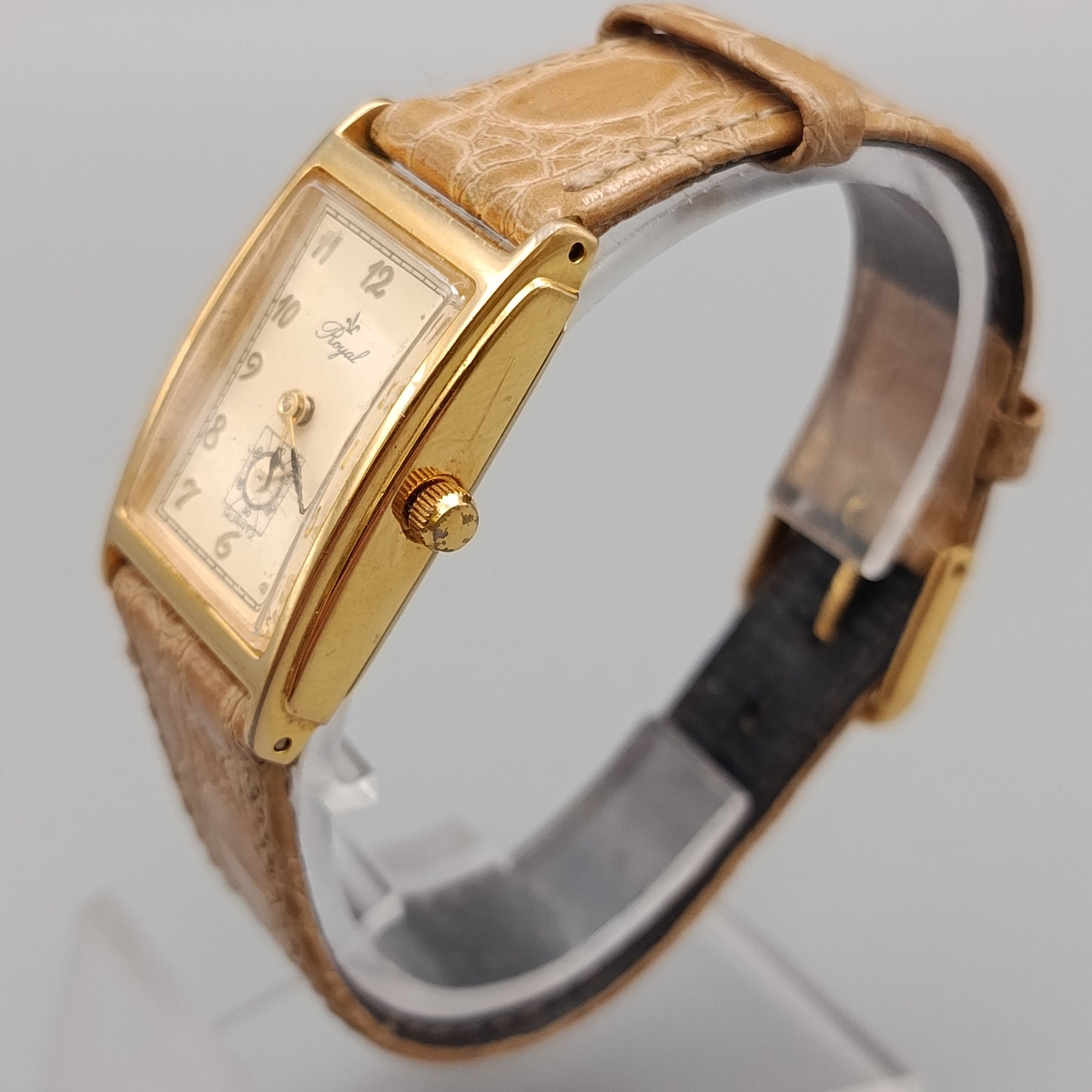Elegante Royal Damen Uhr – Klassisches Design in Goldoptik