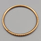 Eleganter Armreif – Stilvolles Design in Goldoptik