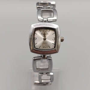 Elegante Taipan Damen Uhr – Klassisches Design