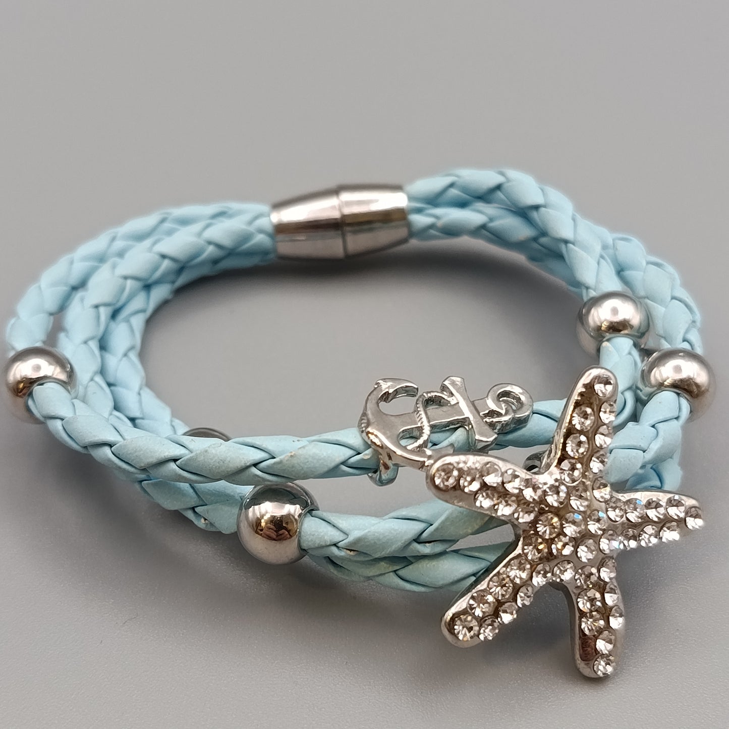 Elegantes Damen Armband – Maritimes Design in Hellblau