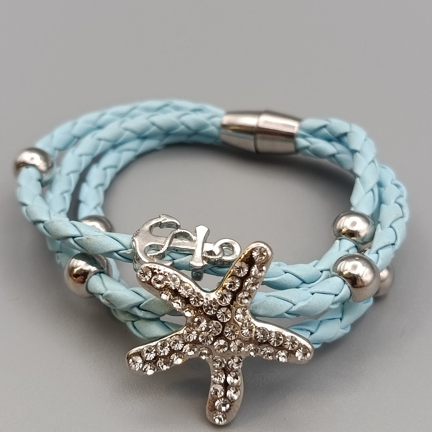 Elegantes Damen Armband – Maritimes Design in Hellblau