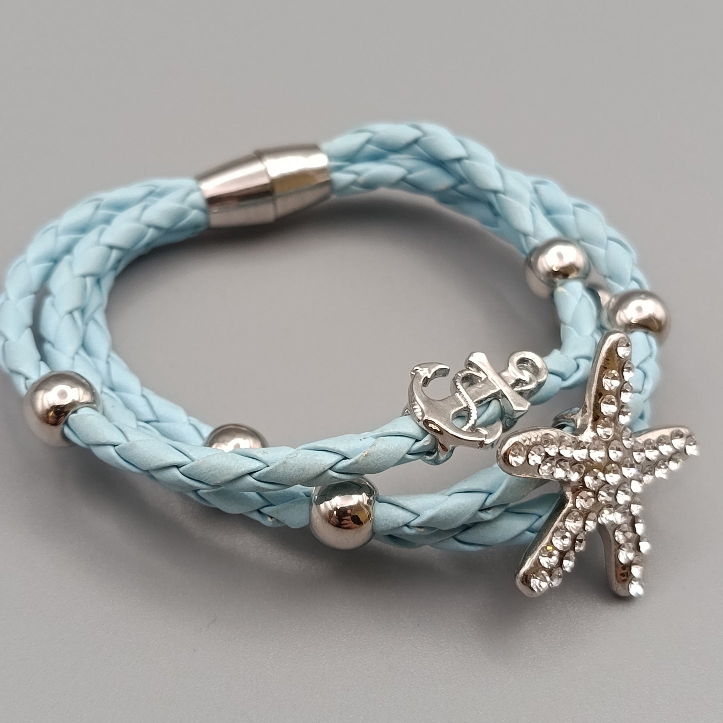 Elegantes Damen Armband – Maritimes Design in Hellblau