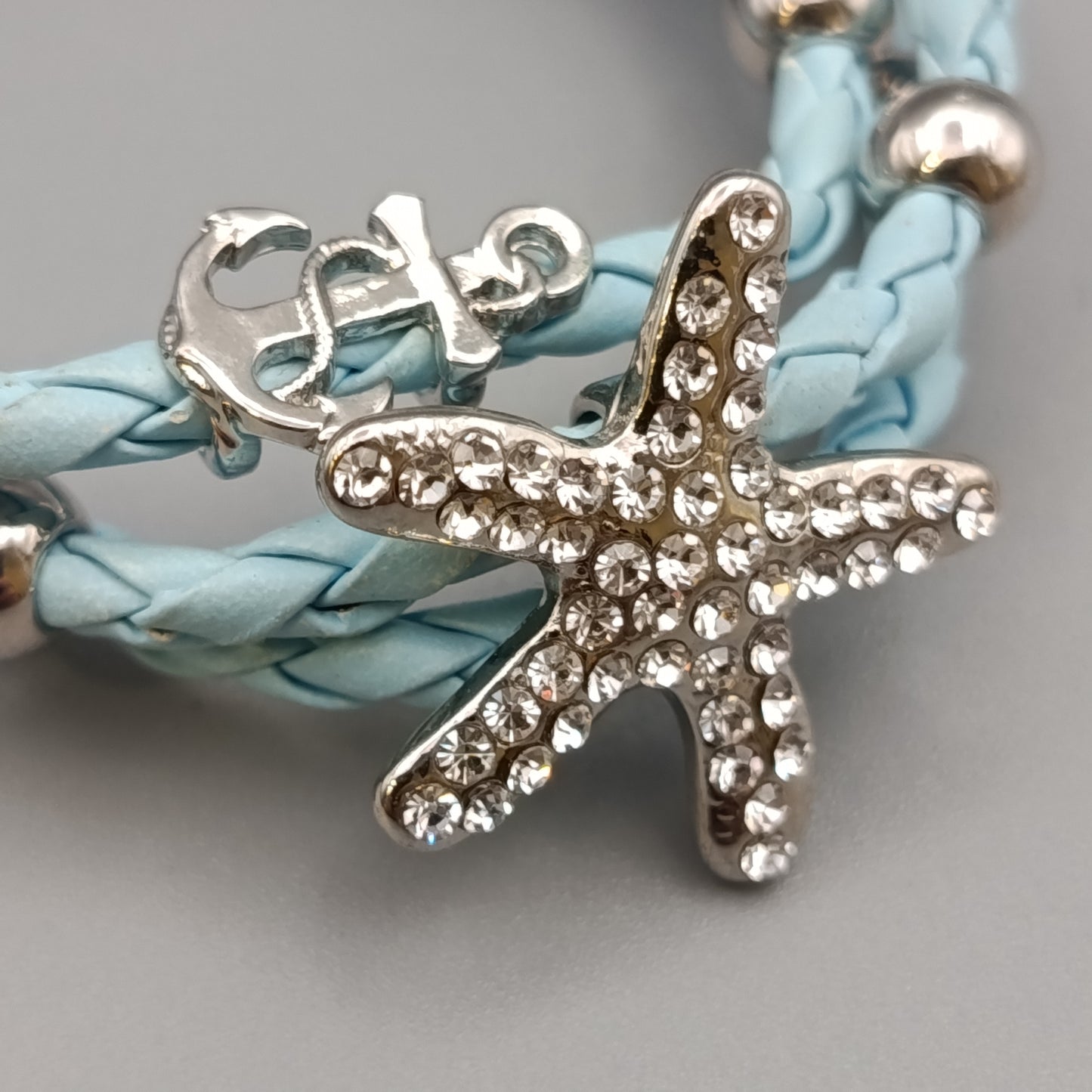 Elegantes Damen Armband – Maritimes Design in Hellblau
