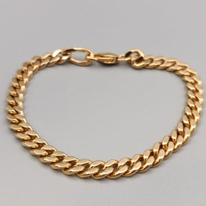 Elegantes Panzerarmband – Klassisches Design in Goldoptik